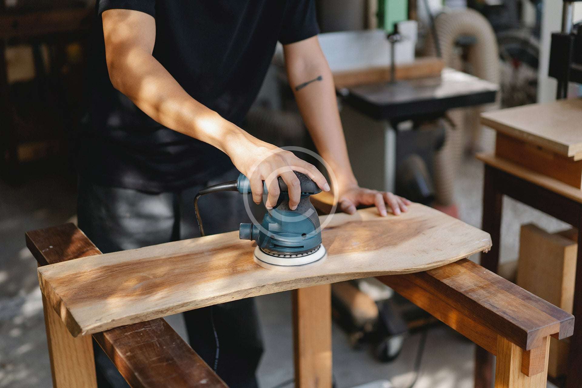 Researching how wood in interiors lowers level of stress